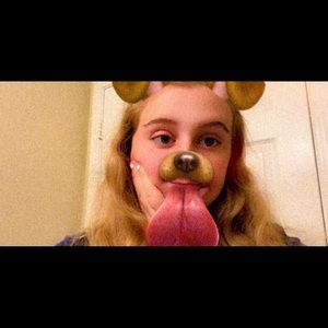 Meet your Posher, Avery